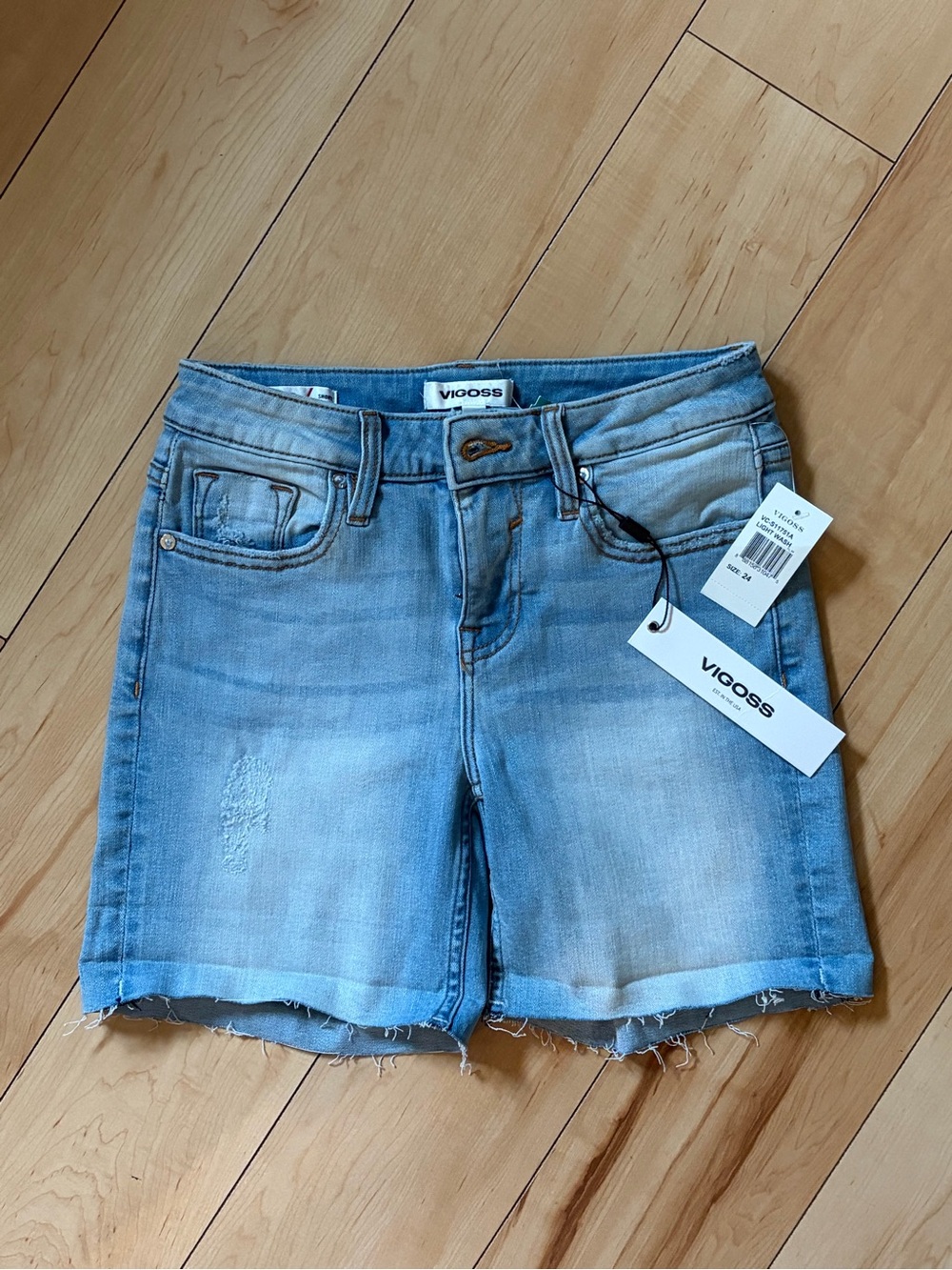 Vigoss Marley Midrise Cuff Distressed Short